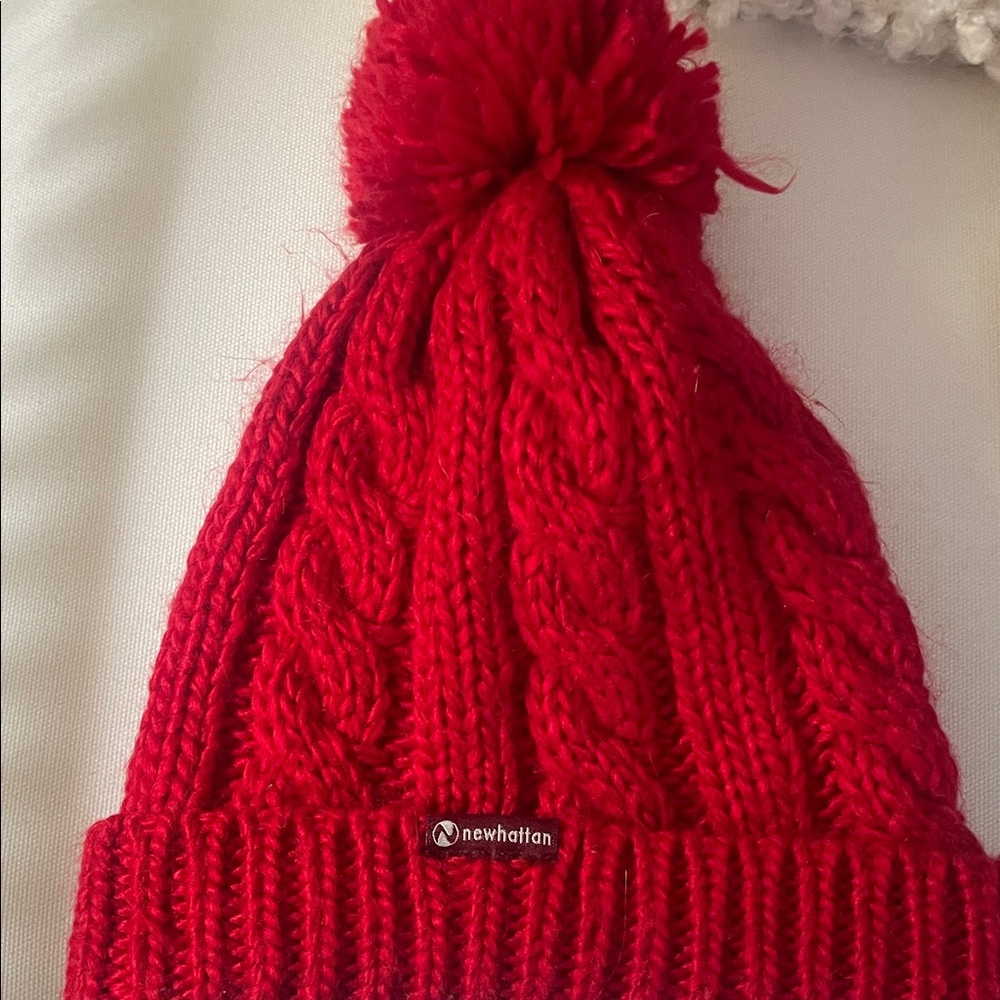 Red fleece lined Knit Pom-Pom Beanie